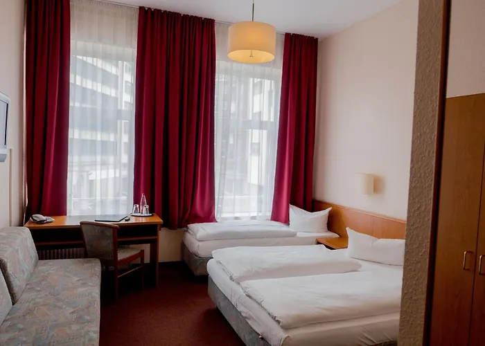 Am Hauptbahnhof 3* Hambourg