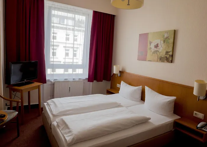 Am Hauptbahnhof 3* Hambourg