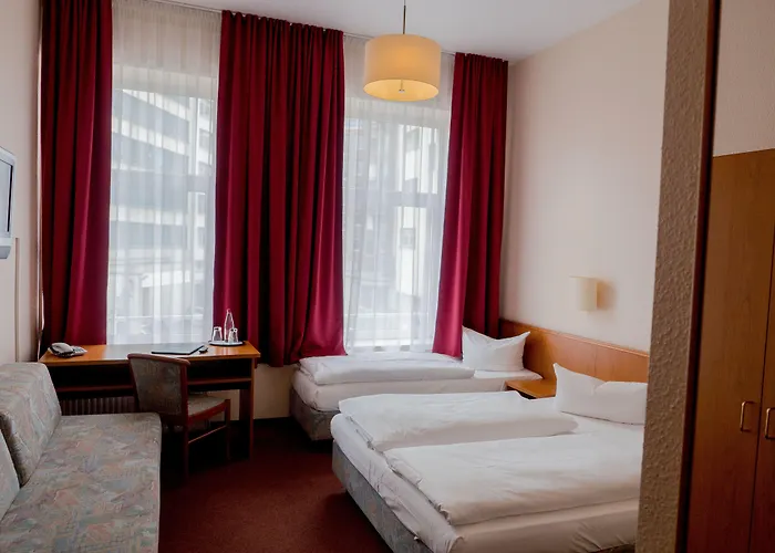 Am Hauptbahnhof Hotel 3*